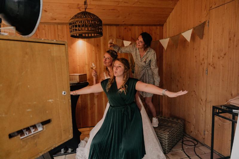 2802-288922245.nl_photobooth_trouwen_11